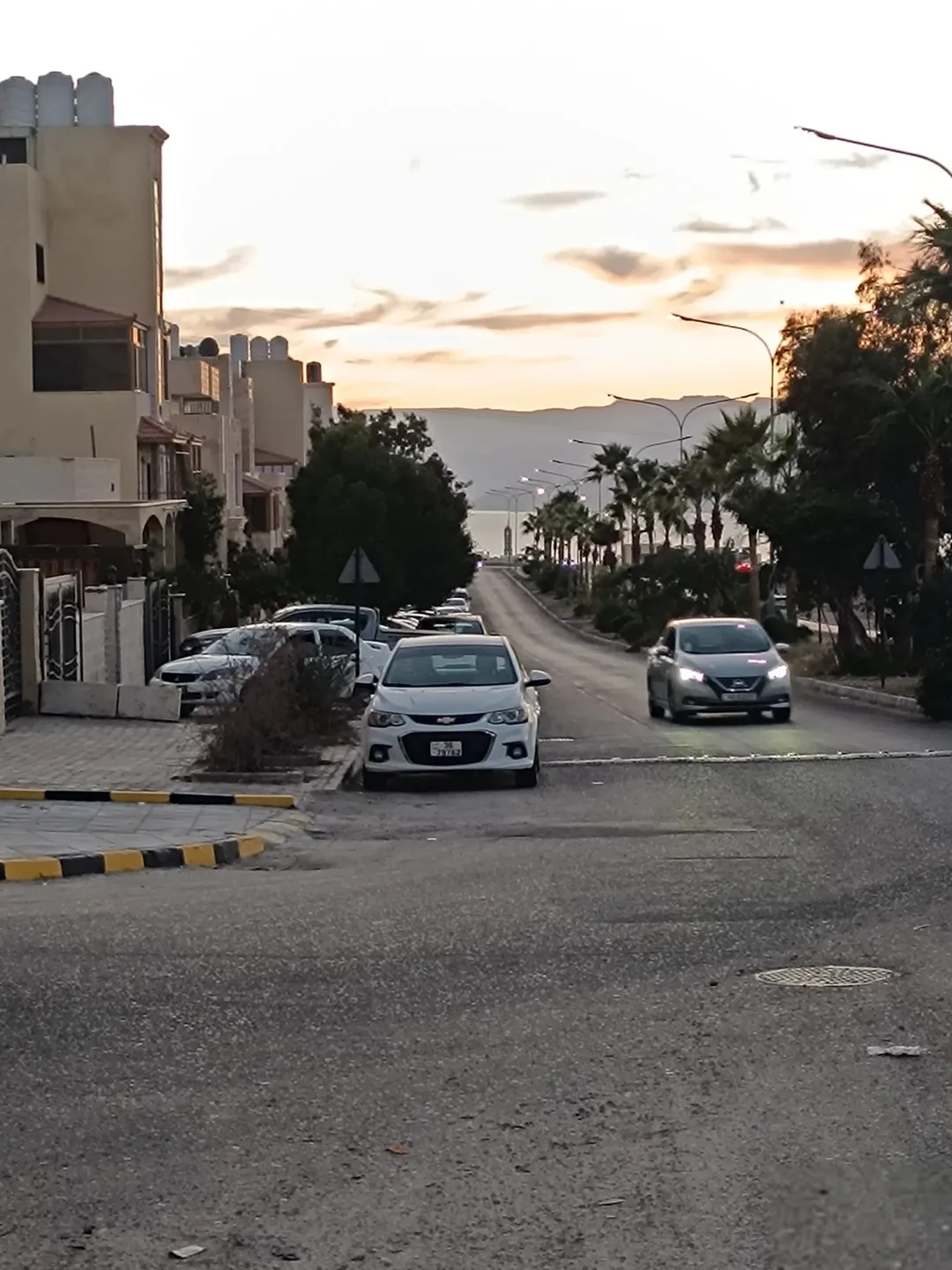 شقة طابق كامل للبيع في العقبة – السكنية التاسعة بإطلالة بحرية مميزة