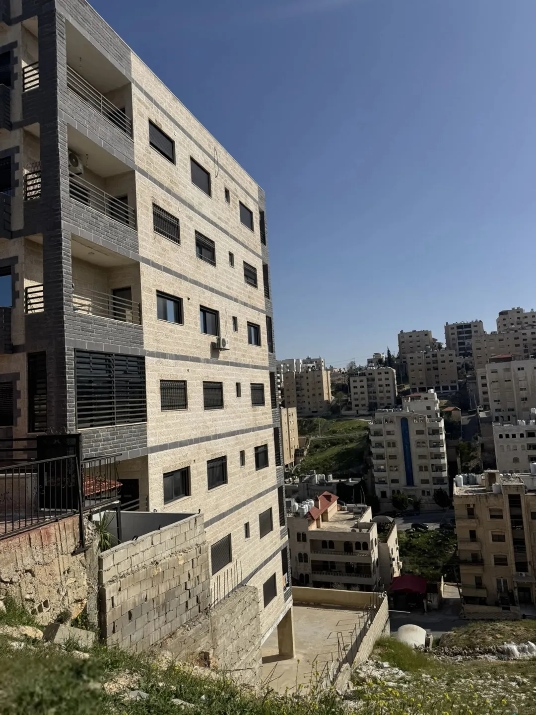 شقه تسويه في ضاحية الرشيد بسعر 55،000 الف فقط