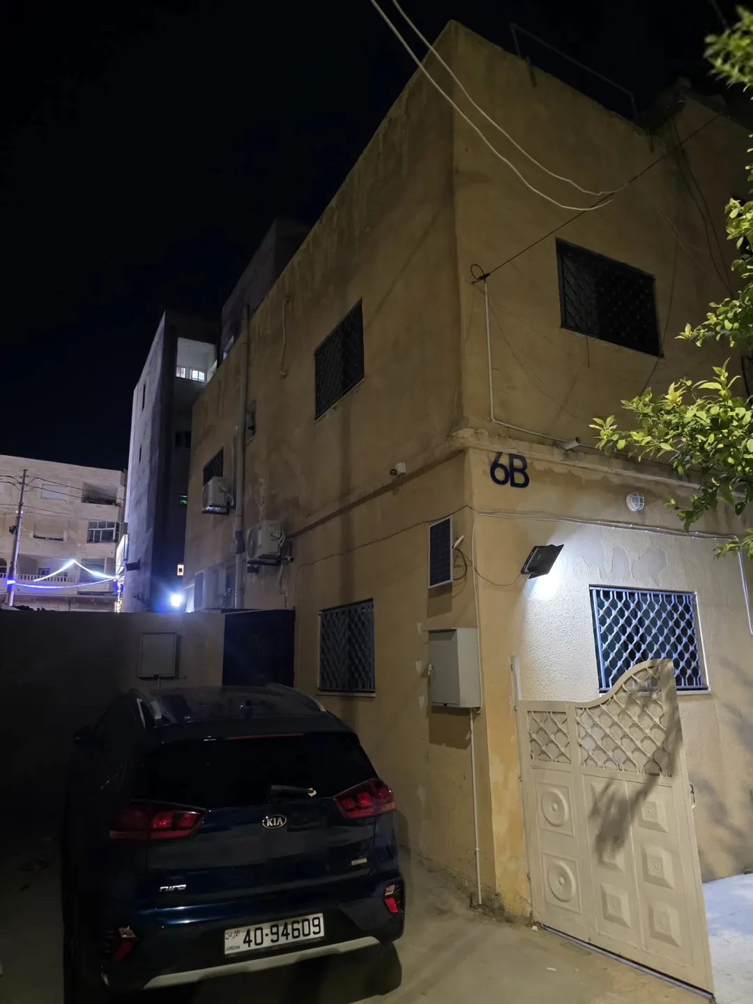 منزل مستقل مكون من طابقين للبيع في عين الباشا – حي خطاب