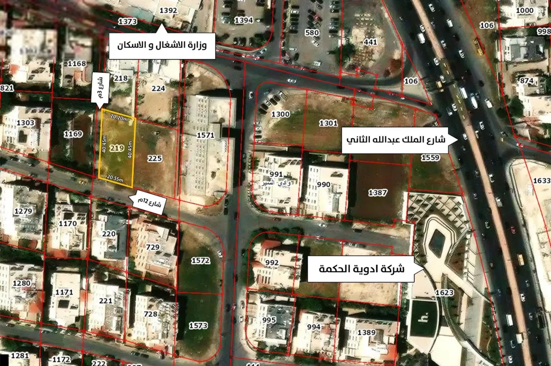 أرض تجارية مميزة للبيع في منطقة الرونق – غرب عمان