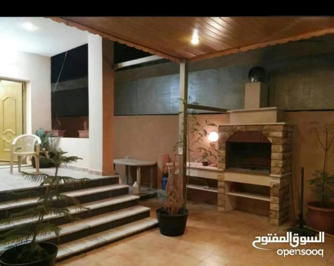 شاليه للبيع مع مسبح خاص في الشونة الوسطى – غور الكفرين