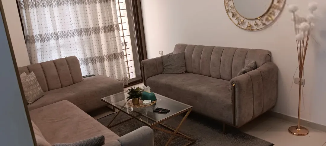 Furnished apartment for rent in Al Rabieh – 2 bedrooms, 100 m², JD 1,000 (Listing 984799)