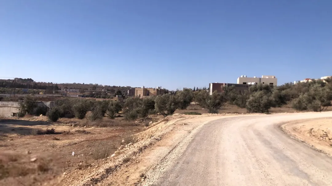 ارض سكنية منطقة ب هادئة منطقة ابو العساكر