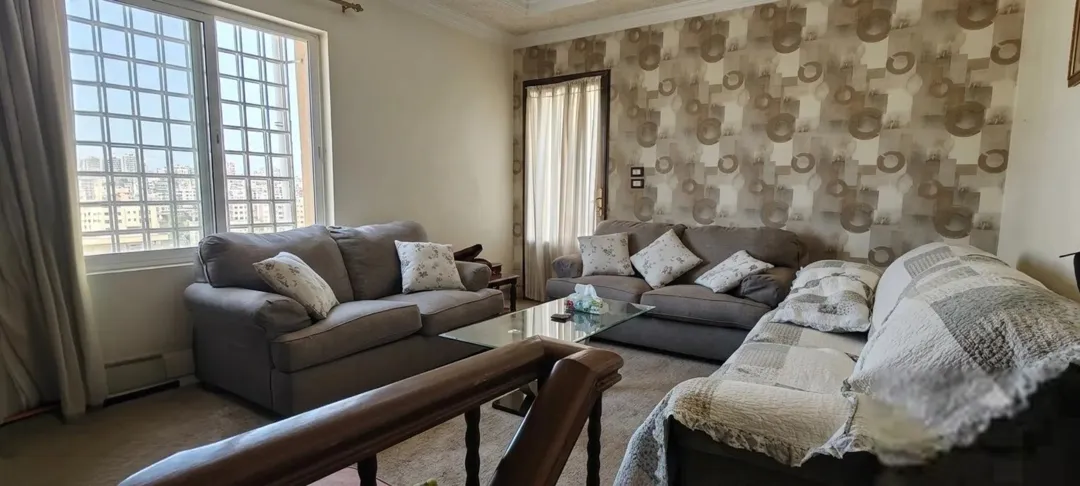 شقة فخمة مفروشة عائلية للايجار | ID 915254