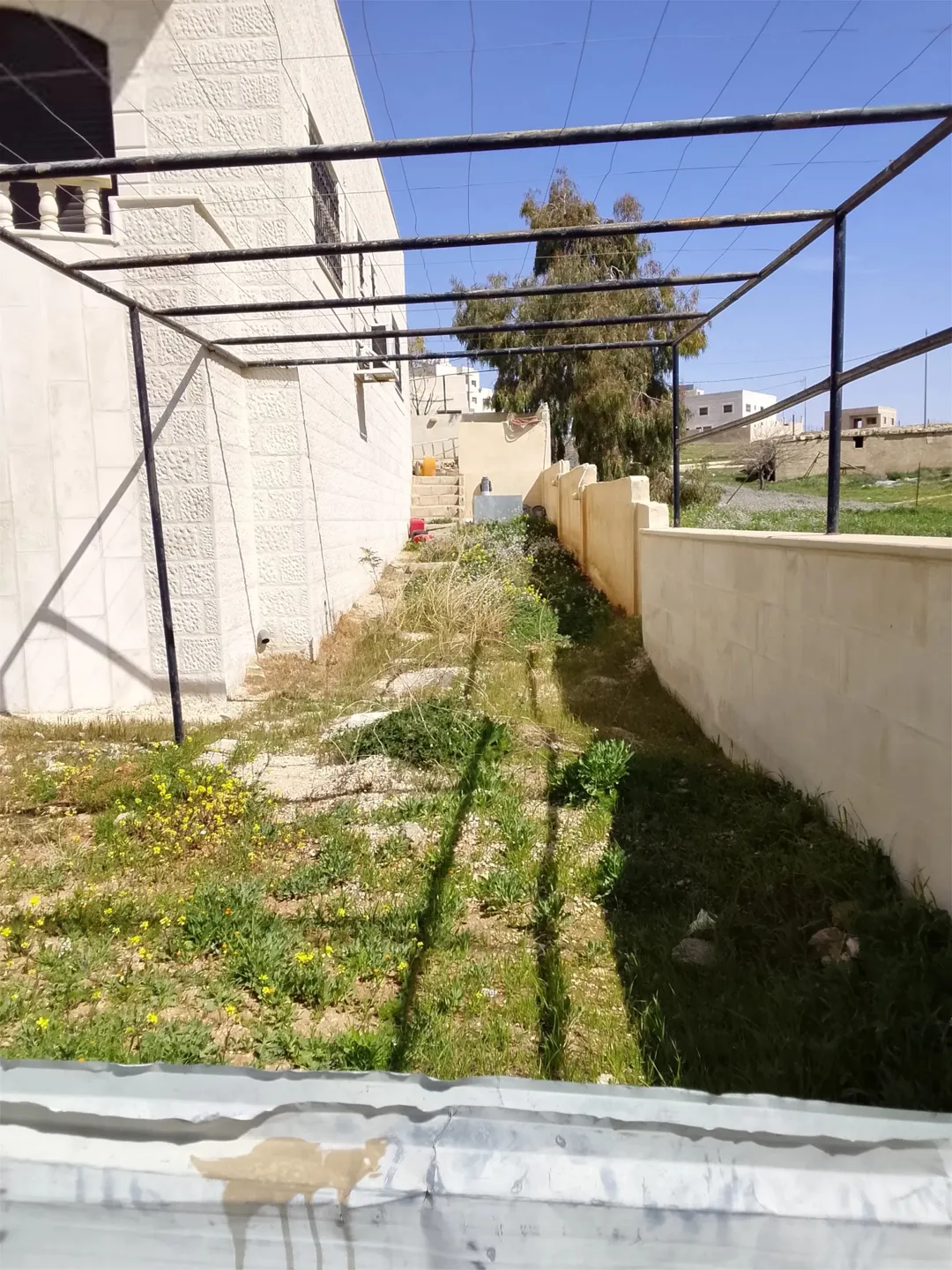 بيت مستقل فاخر للبيع في كوشان بالكونات