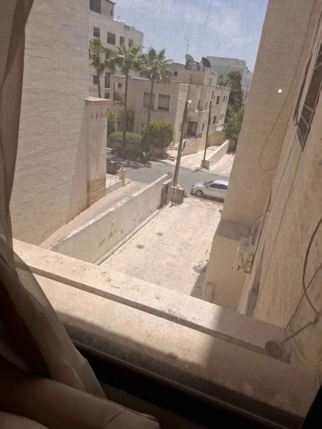 شقة ط2 الصويفية 165 م قبال كنيسة السريان الأرثوذكس مع مصعد 90 ألف