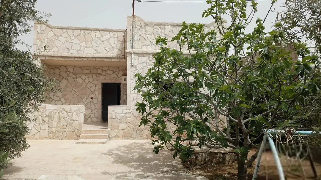منزل سكني مميز للبيع في الهاشمية – الفيحاء