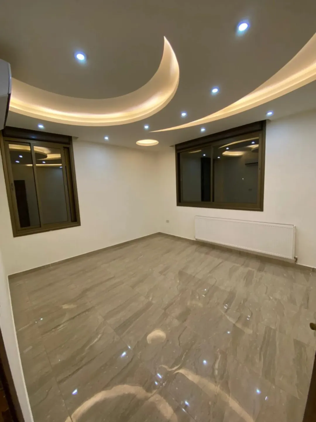 قصر فاخر بتشطيبات سوبر ديلوكس في إسكان الكهرباء – أبو علندا
