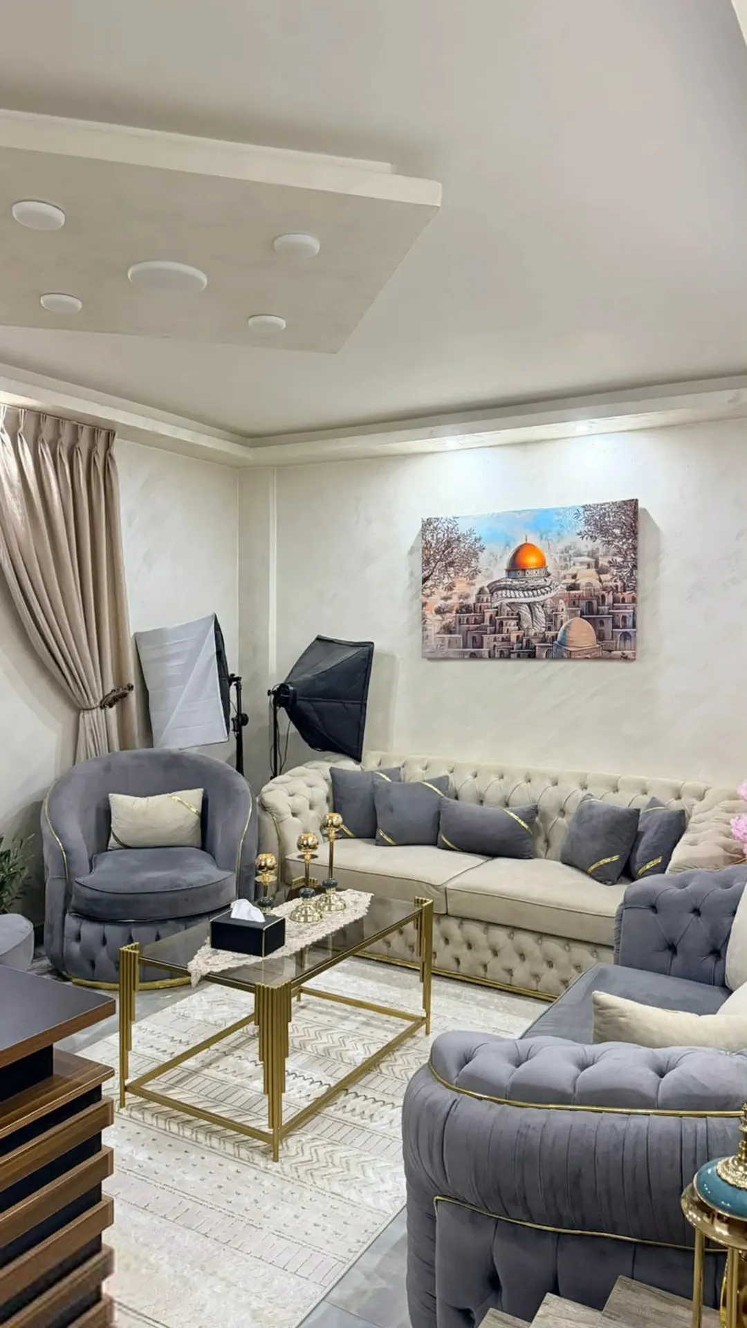 Apartment in Jabal Tareq for sale