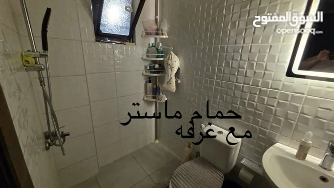 Apartment in Jabal Tareq for sale