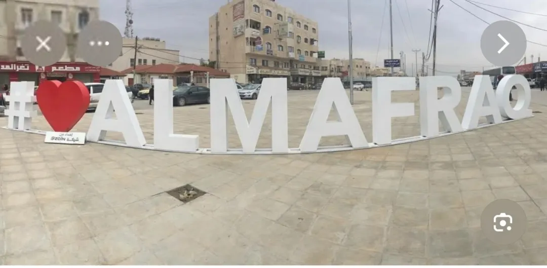 قطعة أرض خلابة بإطلالة مميزة في المفرق بالقرب من قصر عبدالله نويفع
