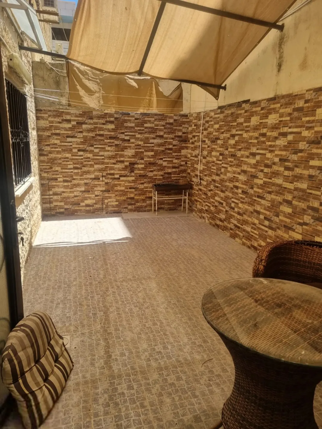 شقة تسوية للبيع في ضاحية الأمير حسن