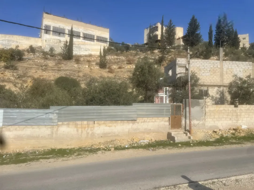 ارض سكنية وتجارية فرصة استثمارية