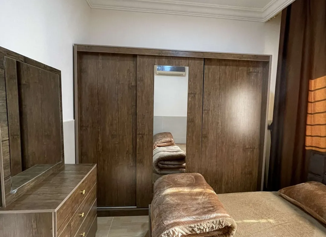 1080