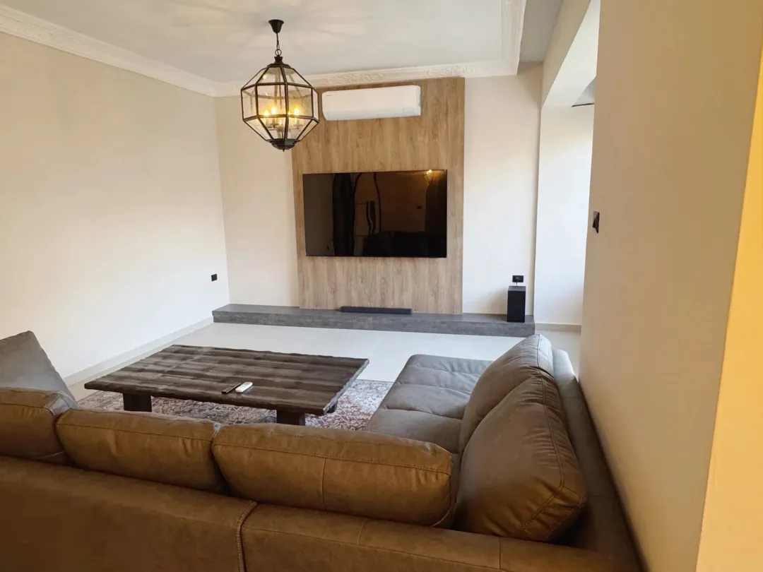 Furnished Three Bedroom Apartment for Rent in Um Uthaina | ID 784662