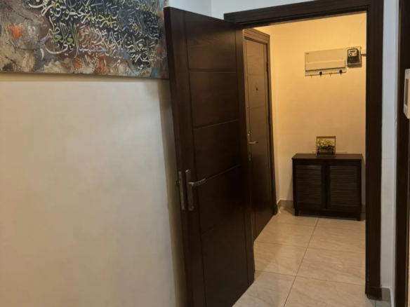 ستوديو ساحر في طابق الأرضي مُجهز بالكامل في قلب الرابيه