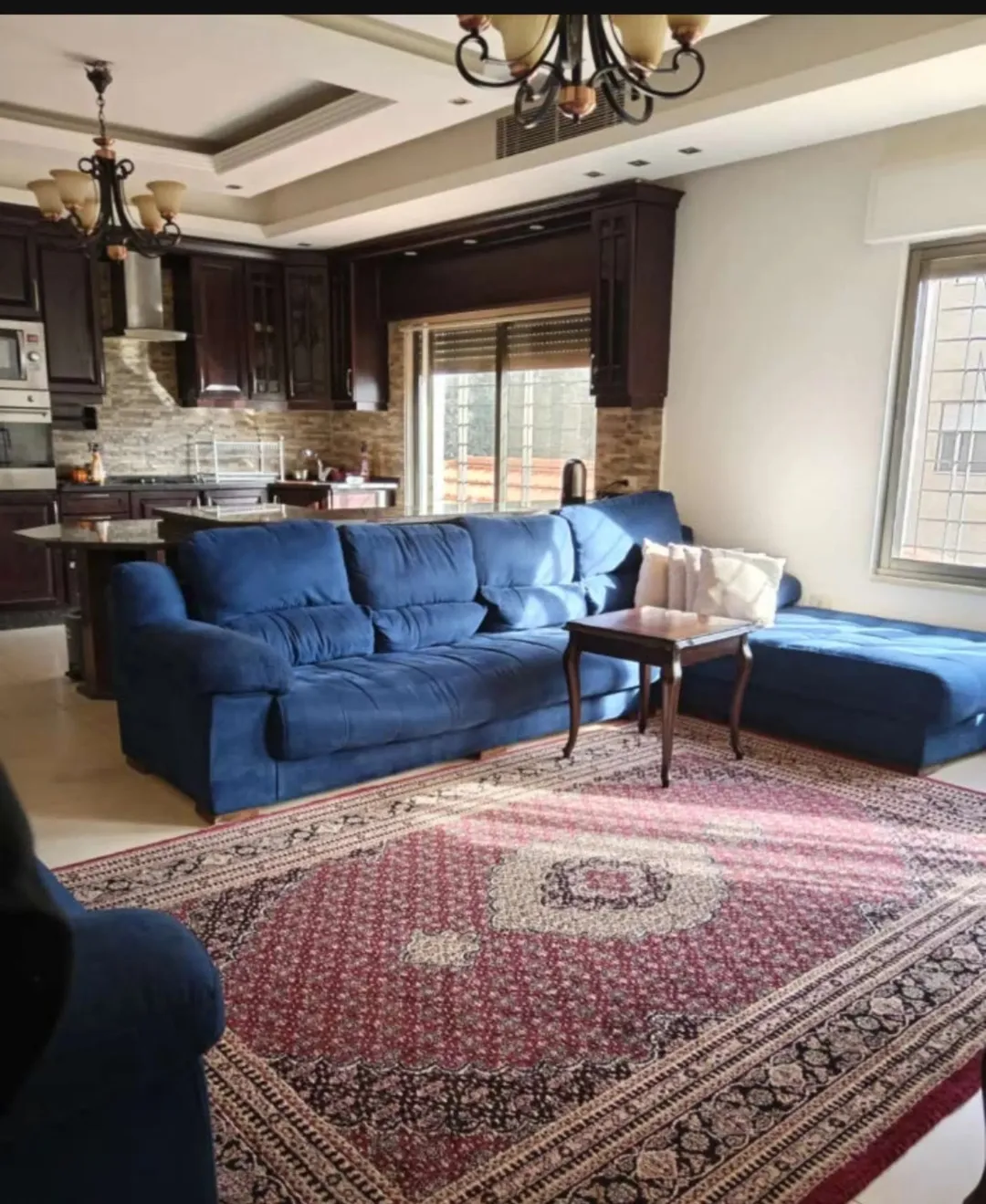 شقة مفروشة فاخرة للإيجار في موقع استثنائي
