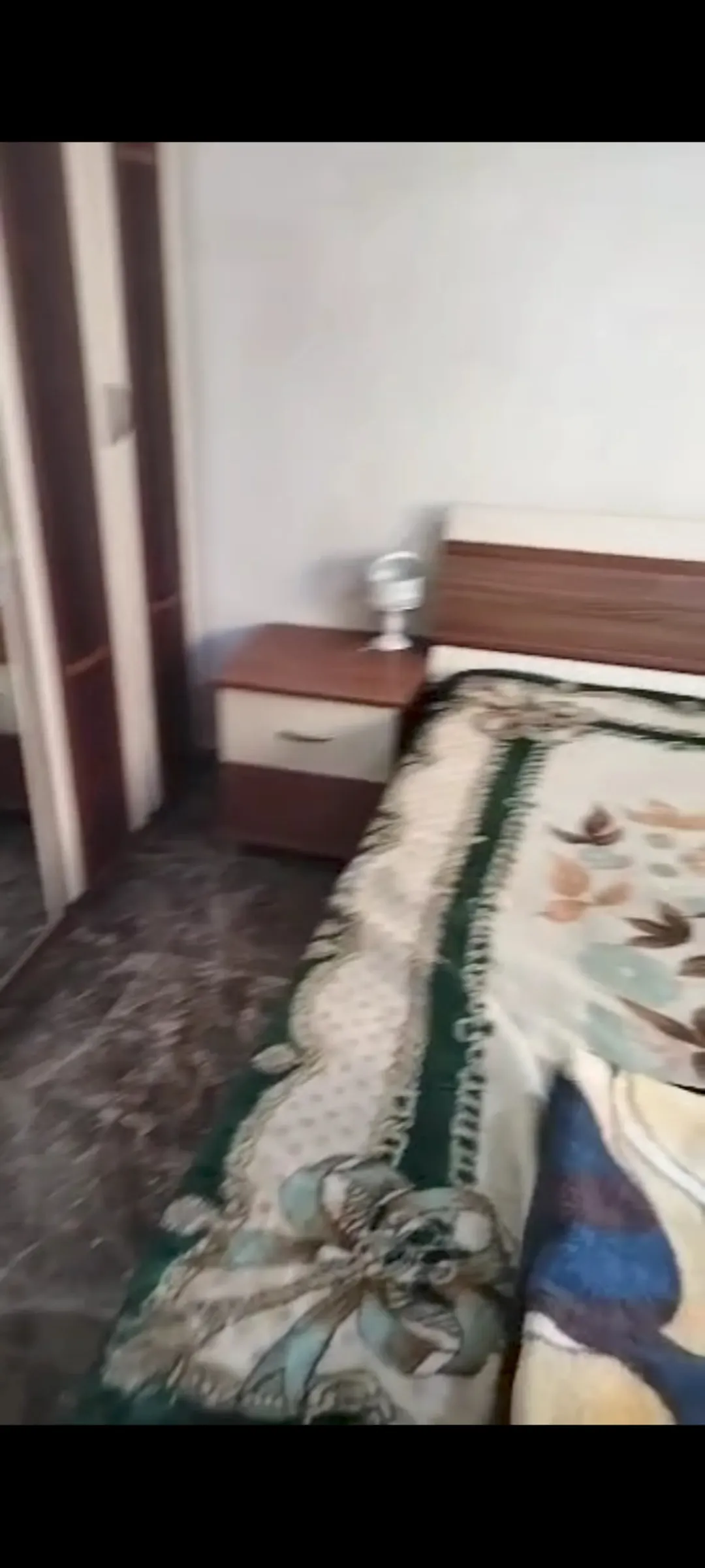 شقة للبيع في المحدود الوسط موقع متميز