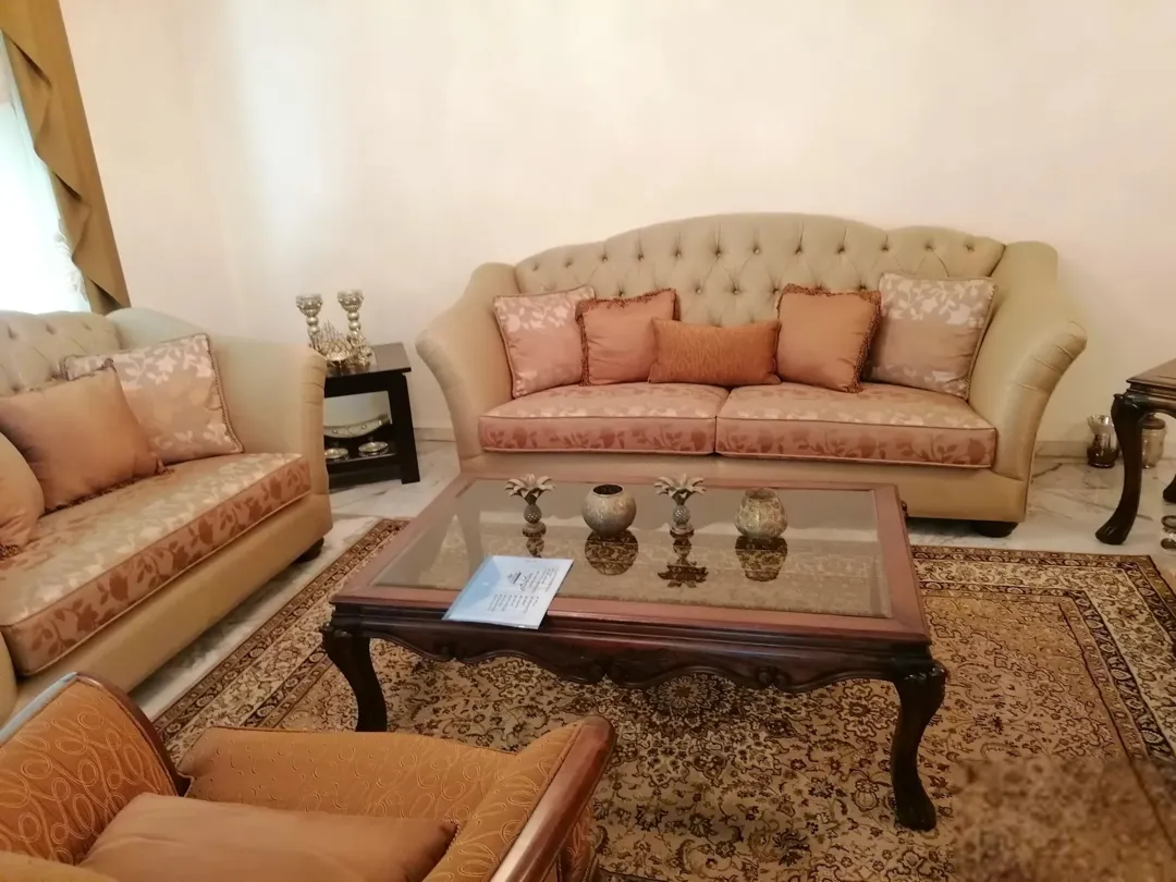 شقة فاخرة مفروشة للإيجار في ضاحية الرشيد | ID 738535