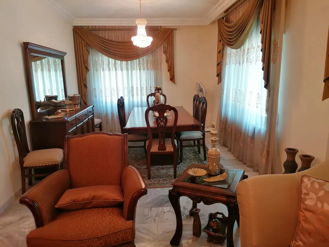 شقة فاخرة مفروشة للإيجار في ضاحية الرشيد | ID 738535