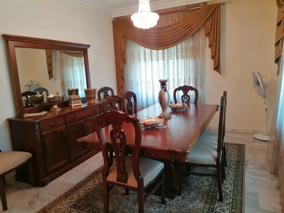 شقة فاخرة مفروشة للإيجار في ضاحية الرشيد | ID 738535