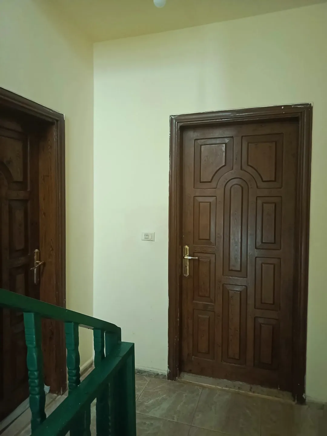 شقه طابق اول للبيع