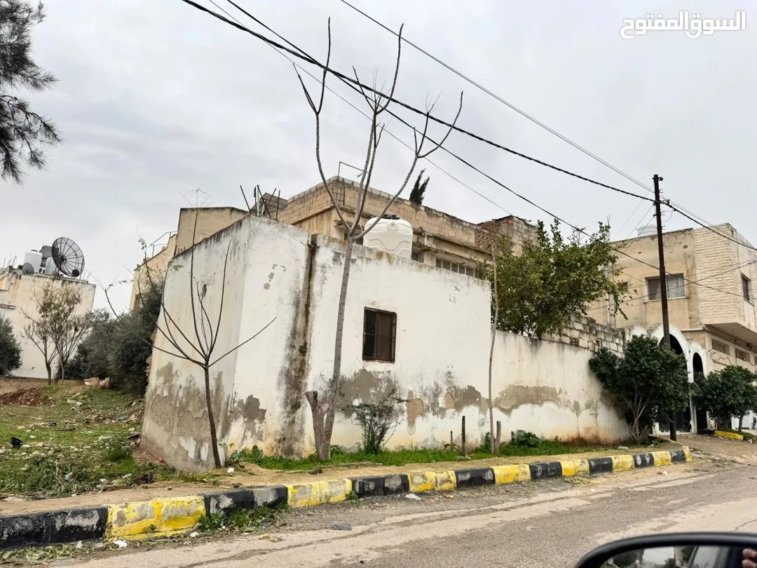 منزل واسع للبيع في حوارة – إربد