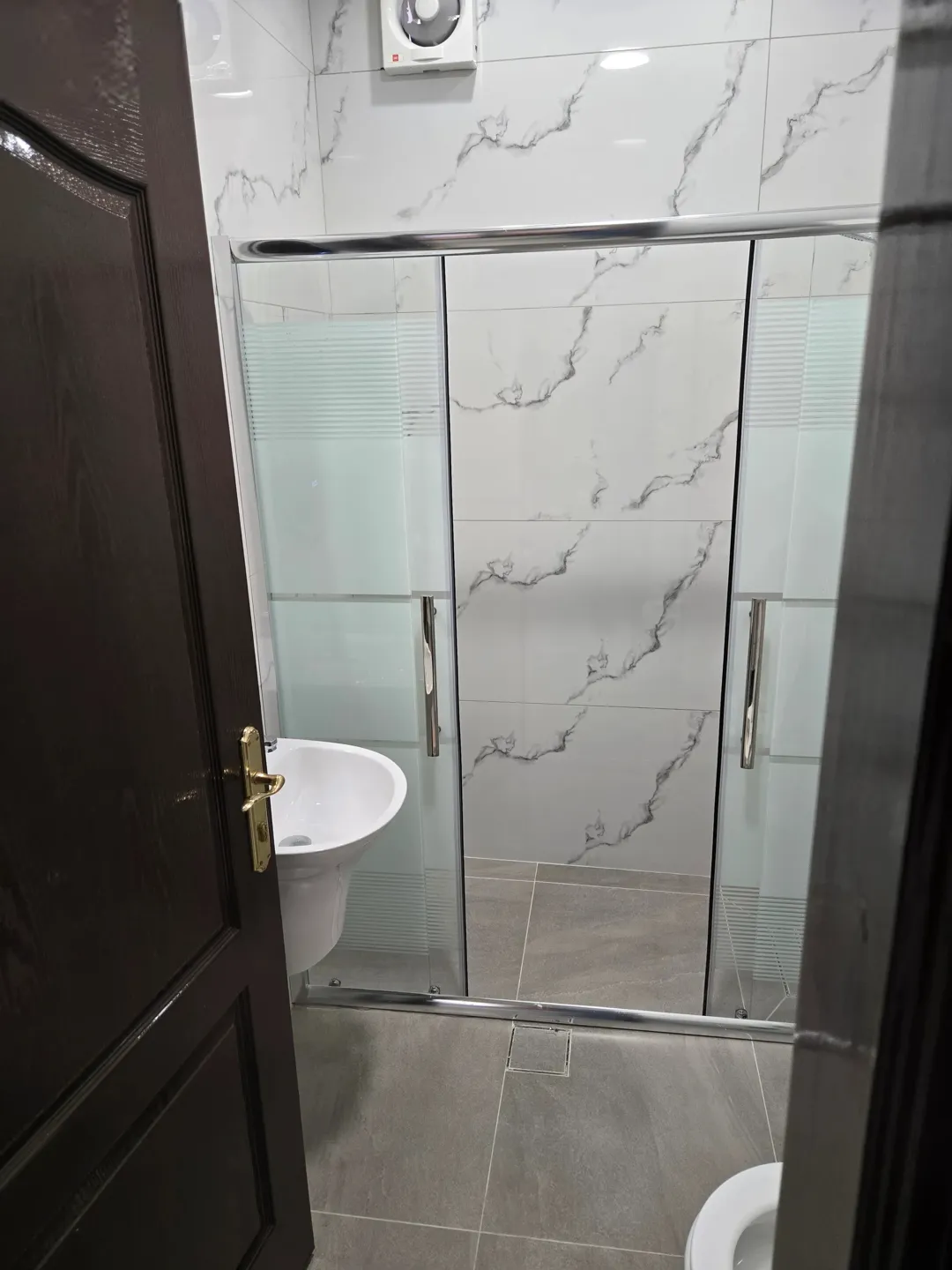 شقه طابقيه 320 متر