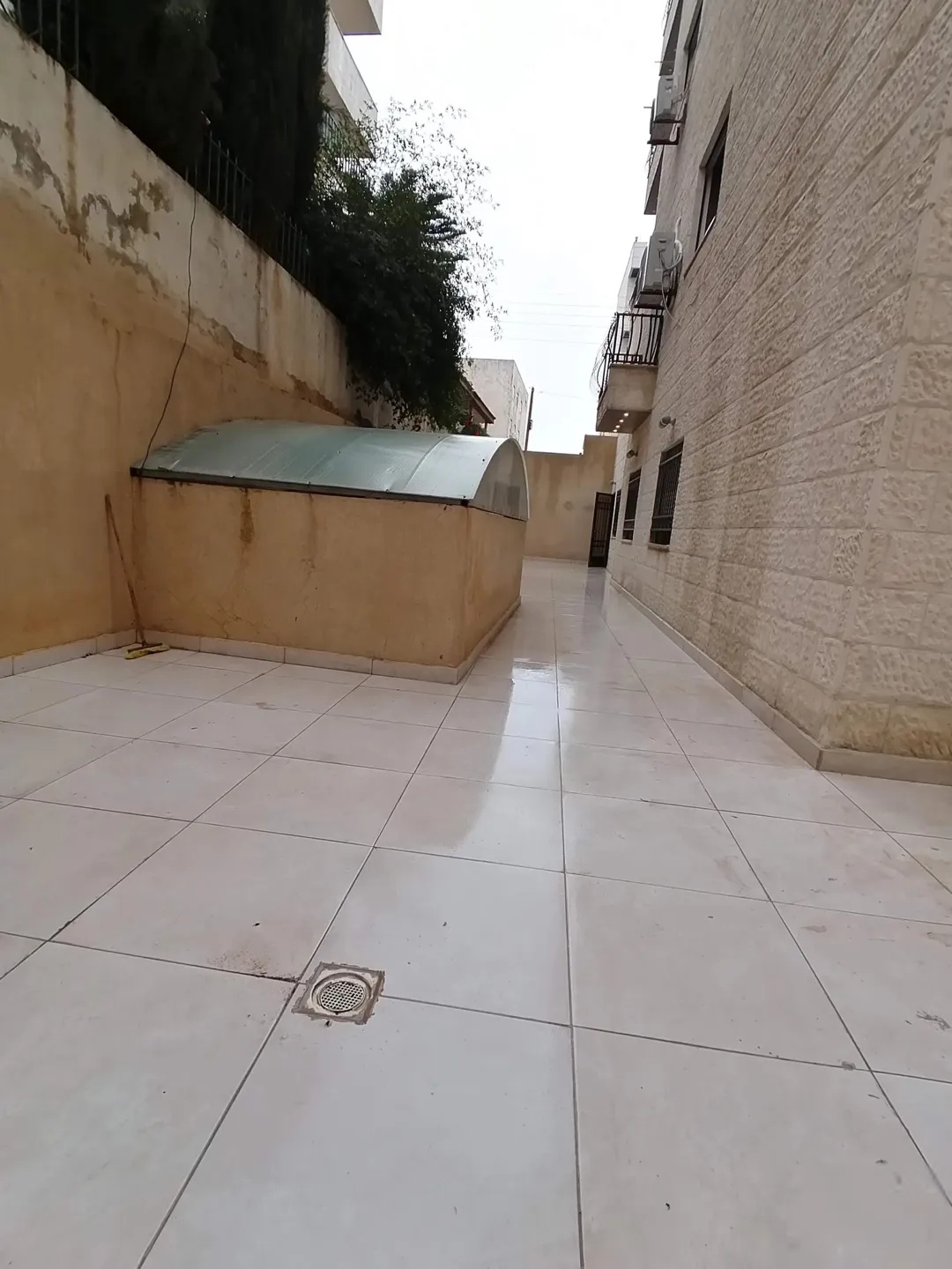 شقة جديدة للبيع في البيادر – حي الرونق خلف النادي الأهلي