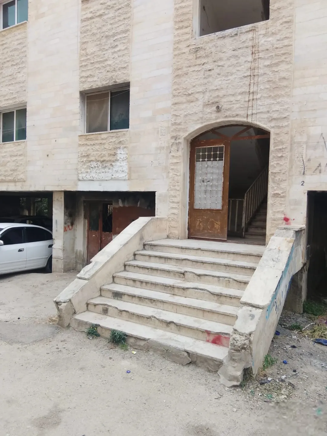 استوديو للبيع في إربد – شارع الجامعة فرصة استثمارية طلابية