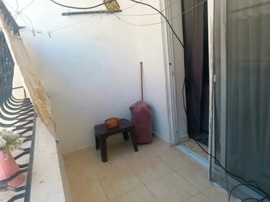 شقة للبيع طابق اول مدينة الشرق