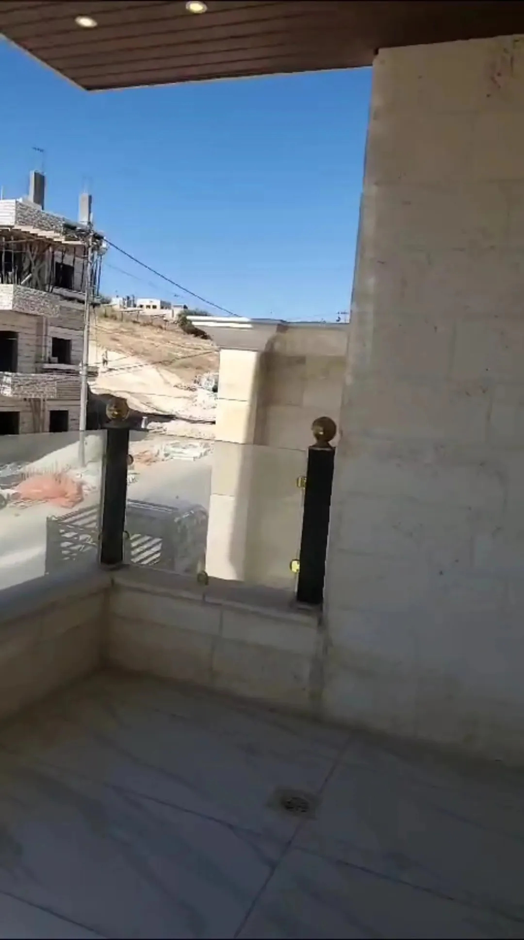 شقة فاخرة للبيع في أرقى مناطق شفا بدران