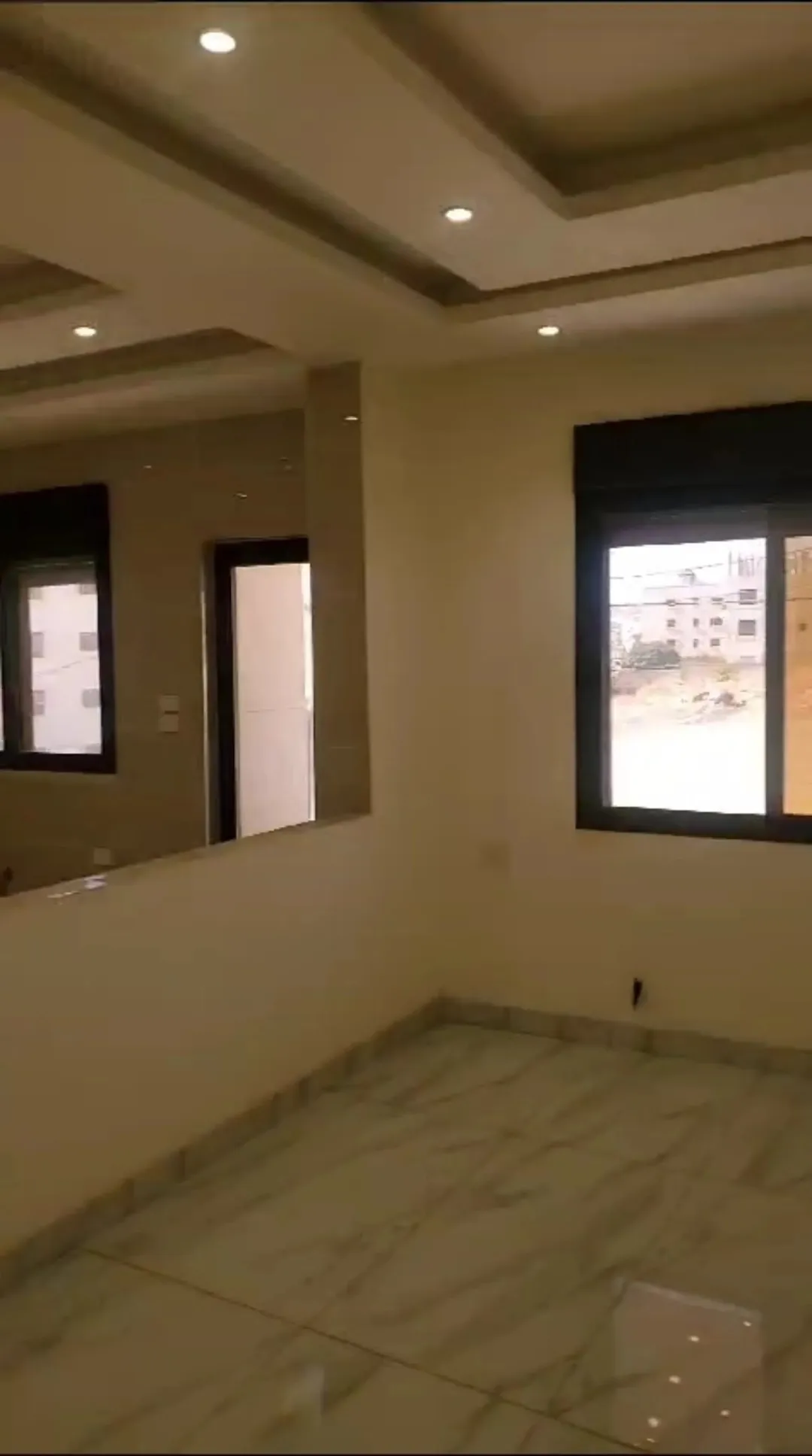 شقة فاخرة للبيع في أرقى مناطق شفا بدران