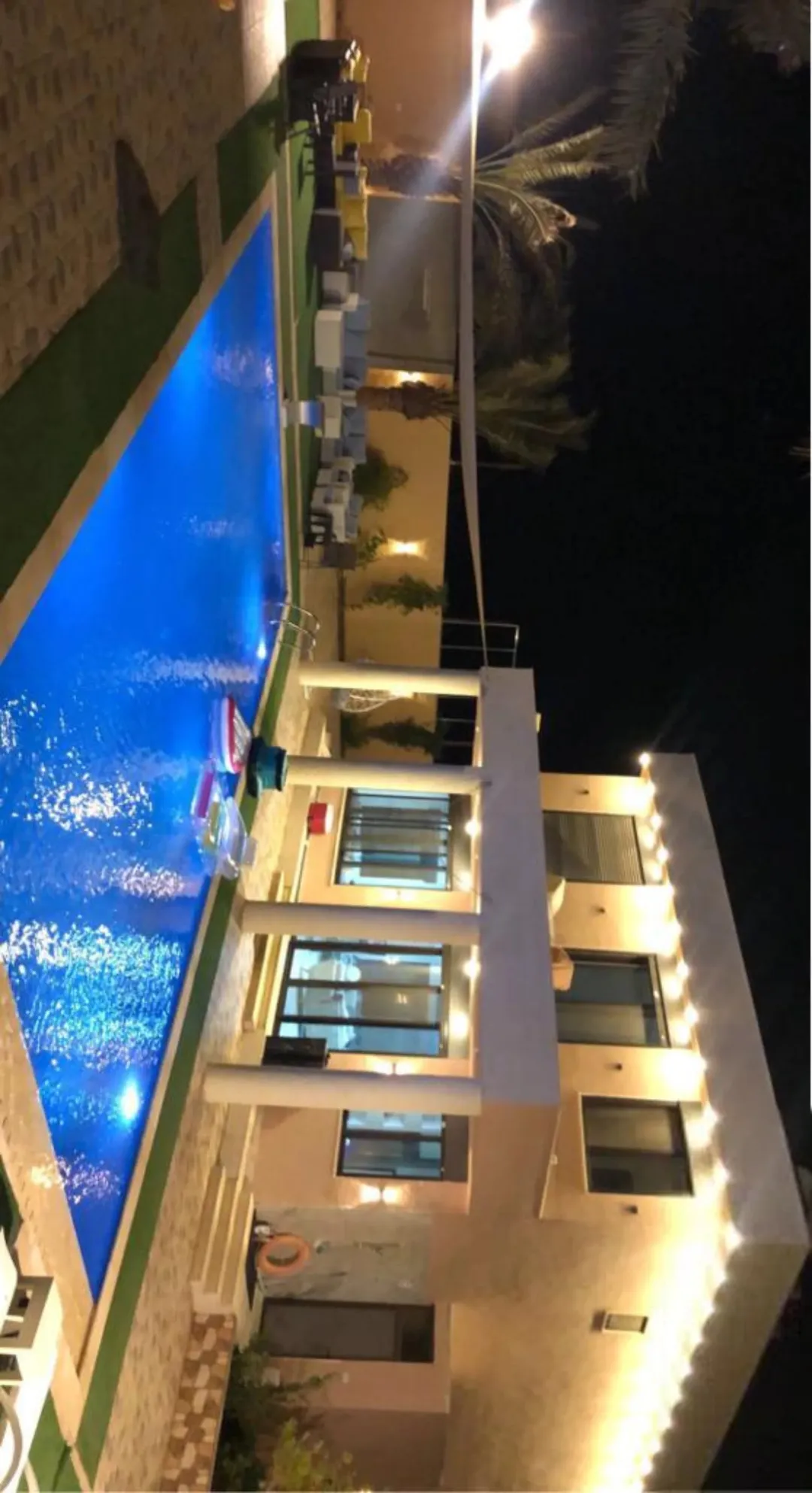 ڤيلا تجاريه فخمه للبيع