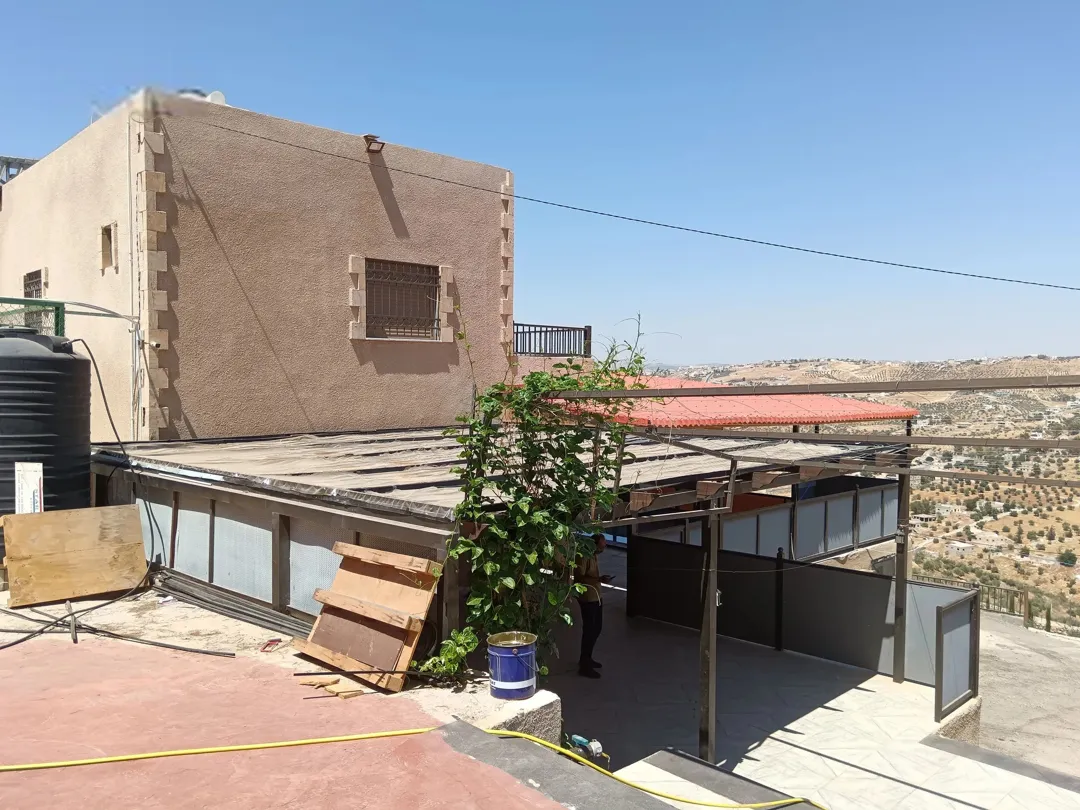 مزرعه مميزه بأجمل مواقع المصطبه