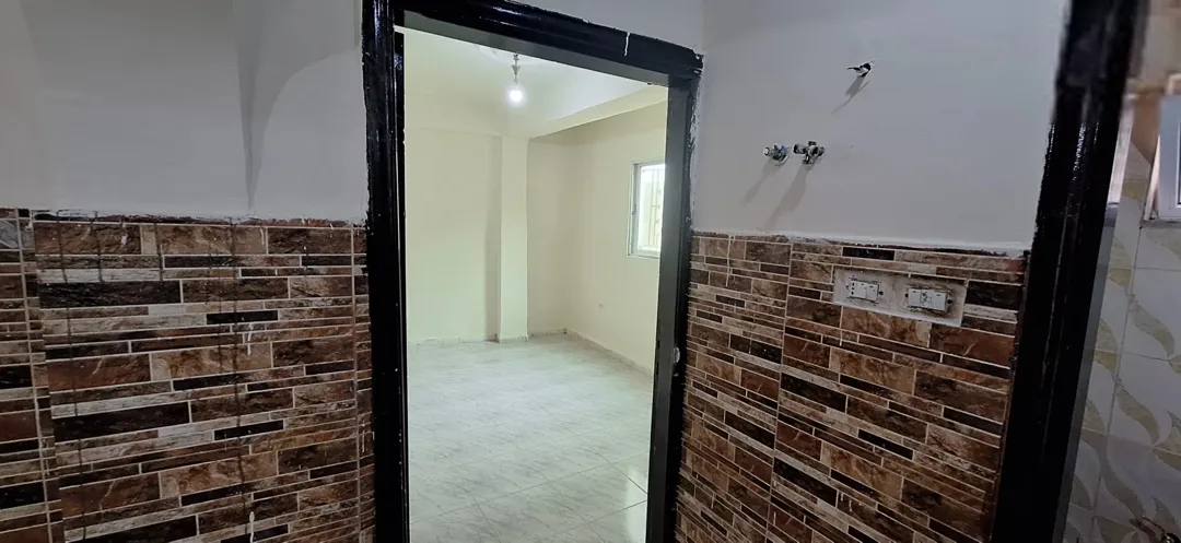 شقة ثلاثية الطوابق للبيع في الدبايبة شارع الشعيلية