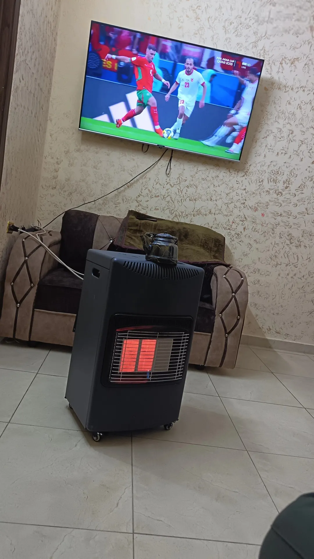 شقه ارضيه للبيع في طبربور مع ترس