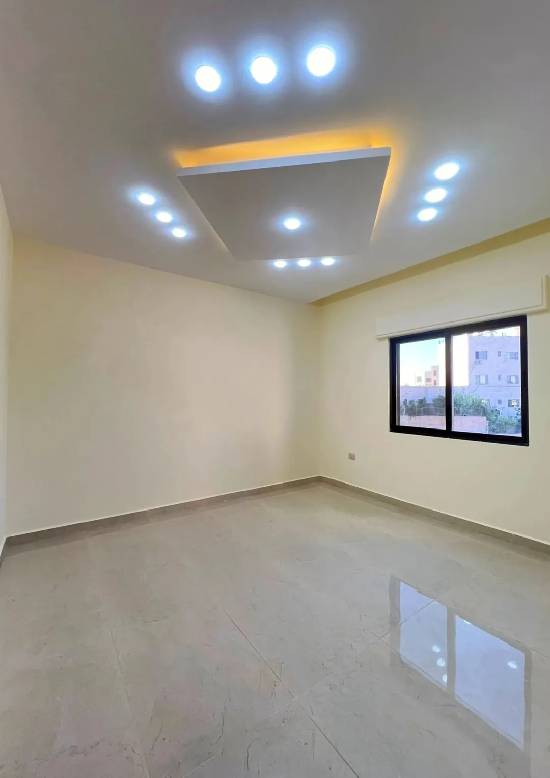 شقة فاخرة للبيع في أبو علندا اسكان الكهرباء