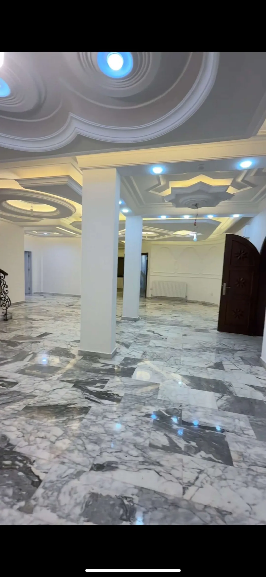 فيلا للإيجار فاخرة في ضاحية الرشيد