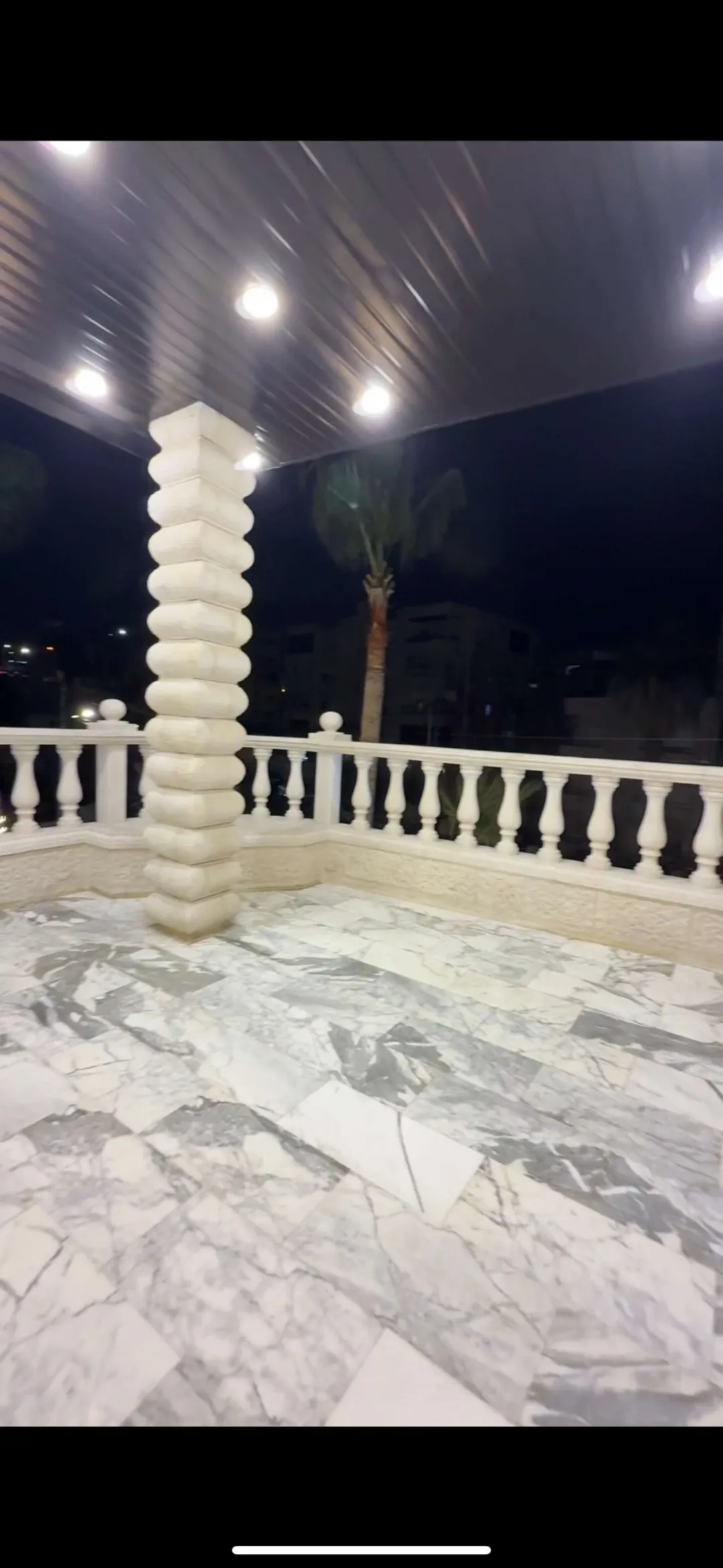 فيلا للإيجار فاخرة في ضاحية الرشيد
