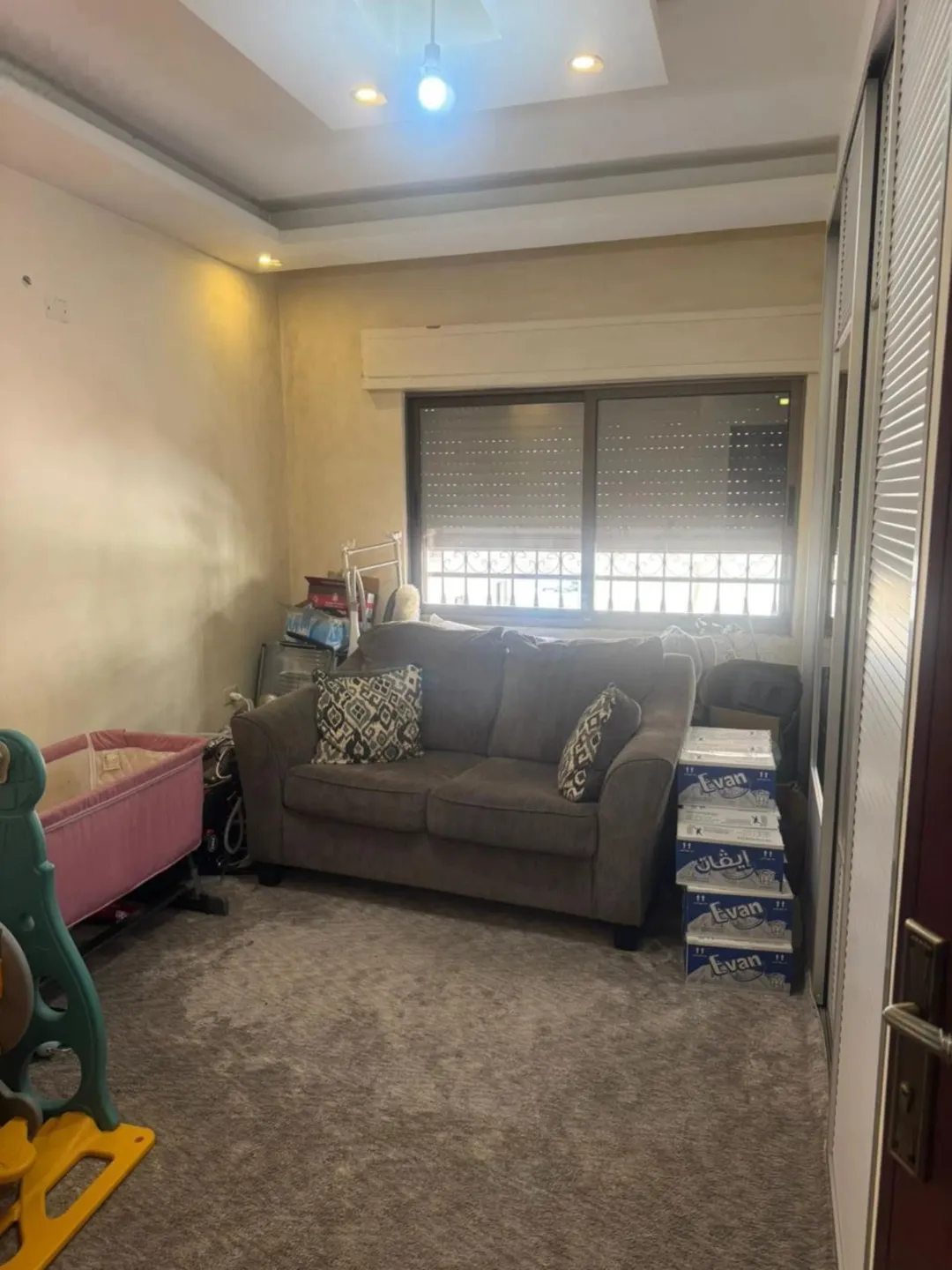 شقة فاخرة جاهزة للسكن في أم أذينة عمّان