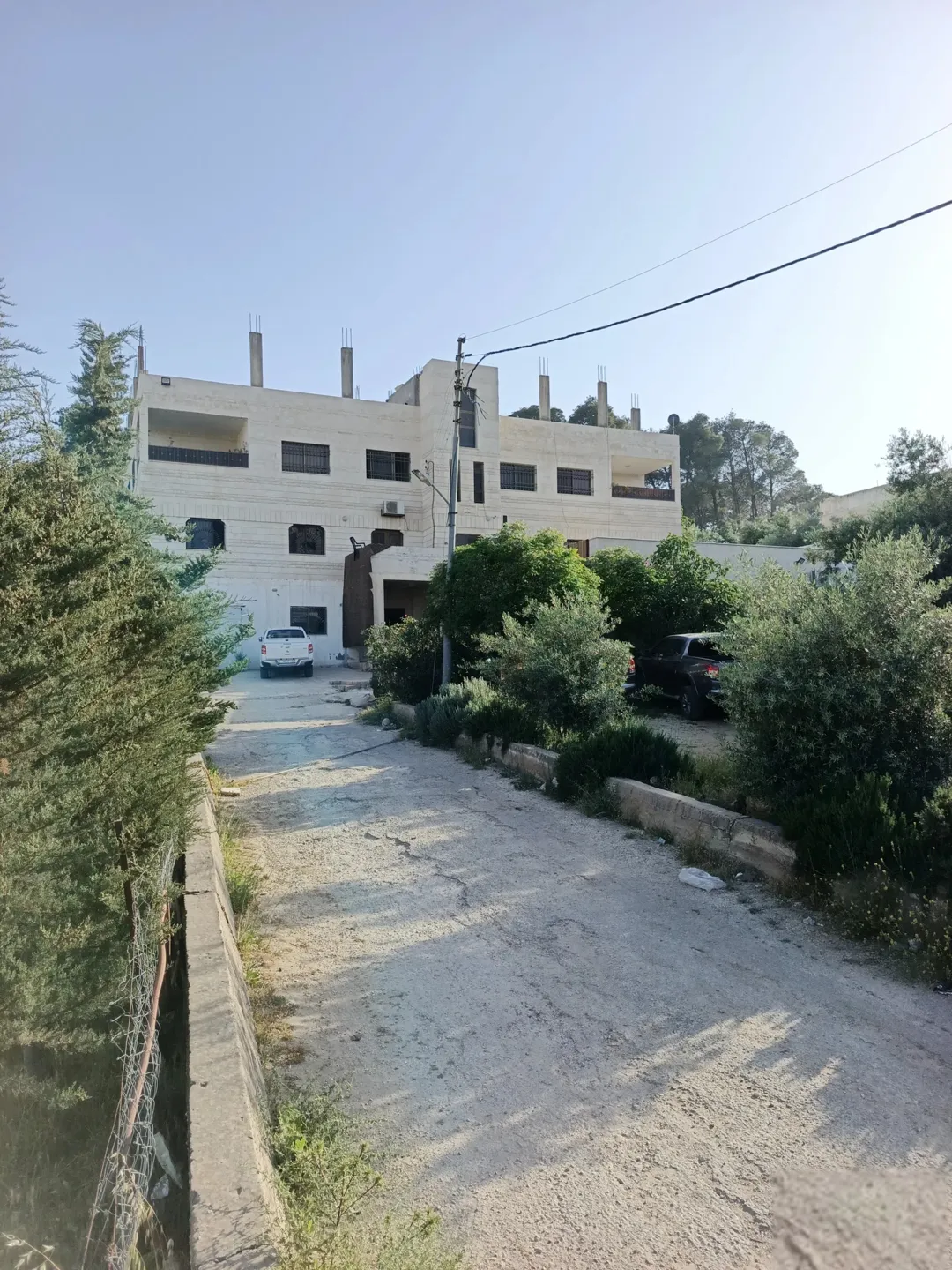 بيت للبيع في اليادودة
