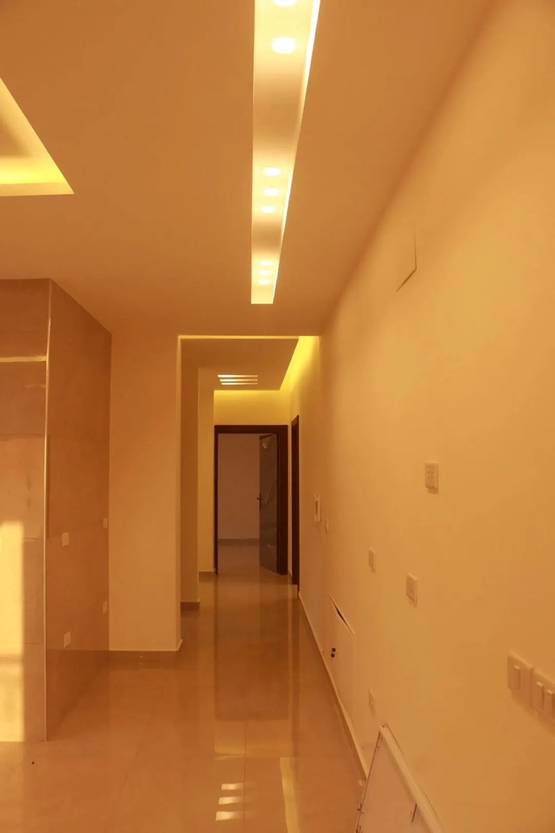 عمارة عائلية فاخرة في مرج الحمام بلعاس على شارع السلام