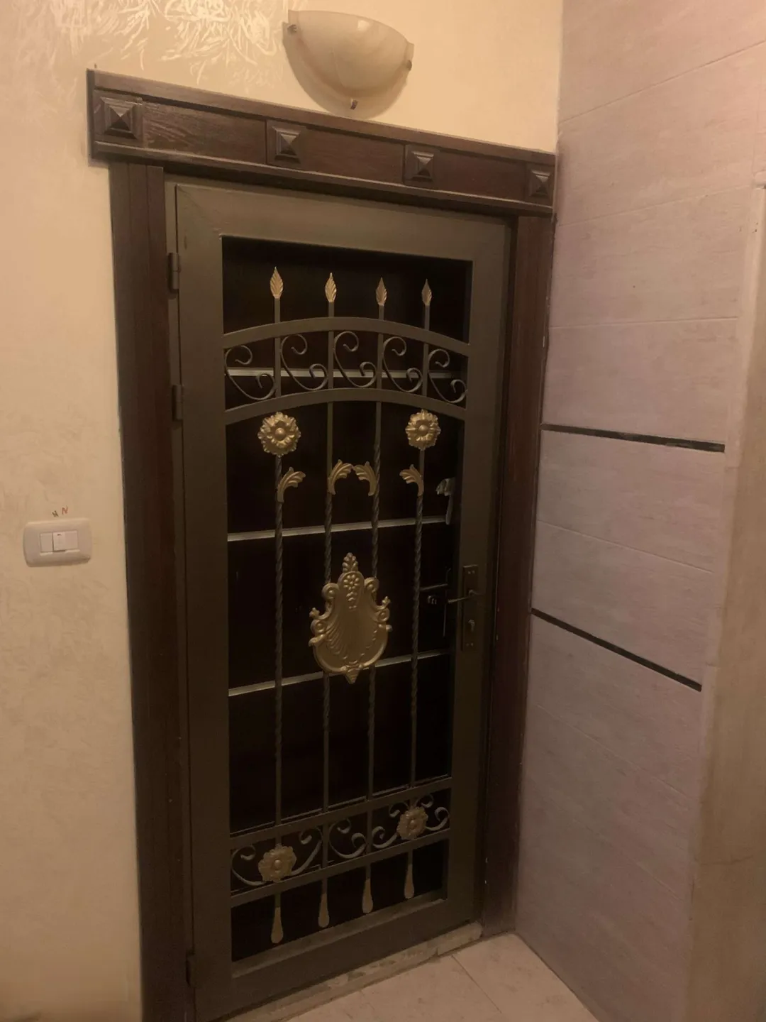 شقة فاخرة مفروشة للإيجار السنوي – عمان الاردن | ID 625964