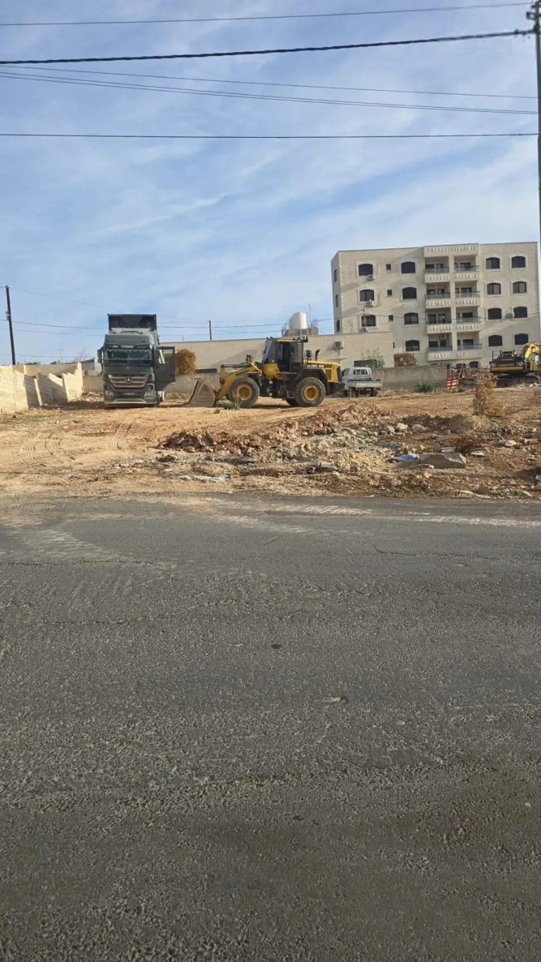 أرض سكنية مميزة للبيع في منطقة أم العقارب – طبربور