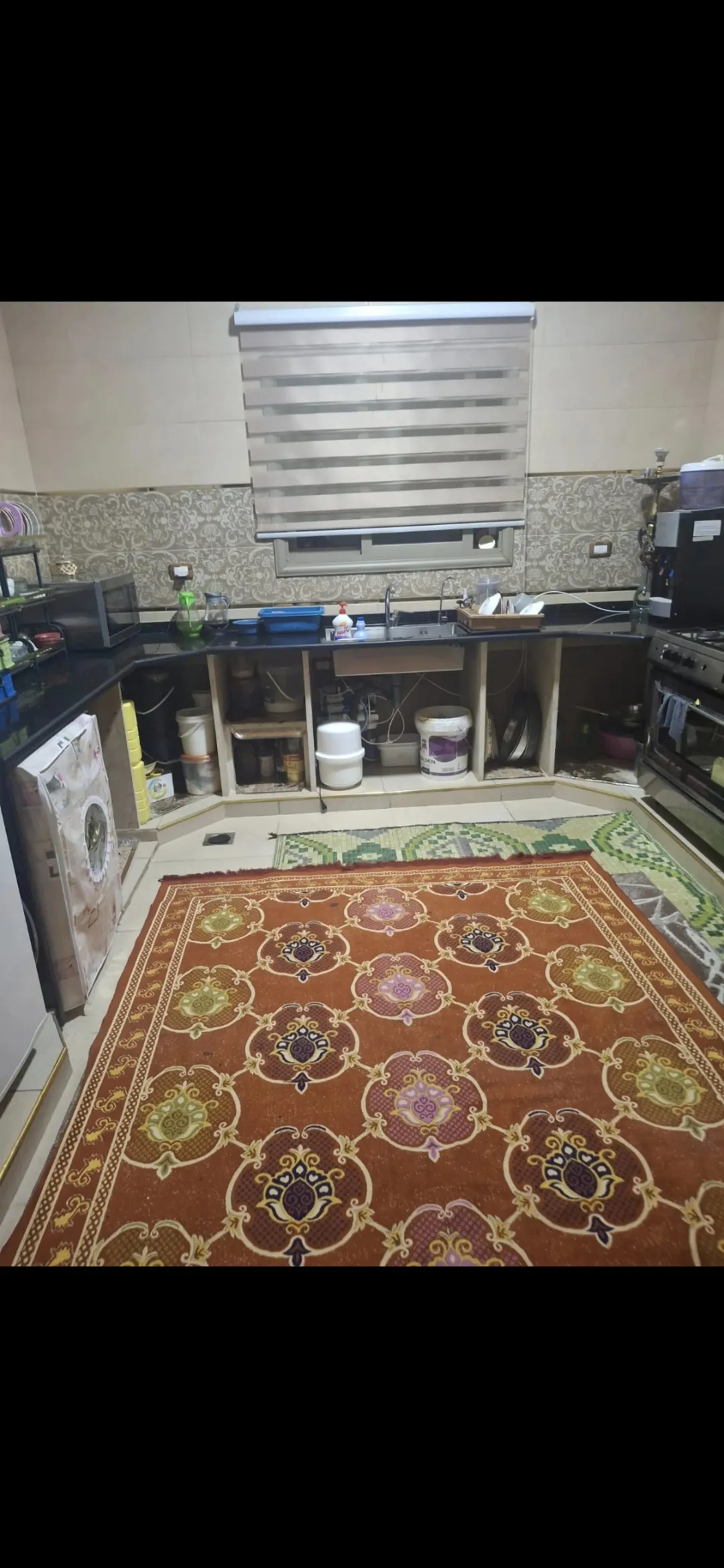منزل سبر ديلوكس علا شارعين مرخص جديد كوشان مستقل غرب محطه بانزين ابو عليم وسترادزرقاء 300 متر
