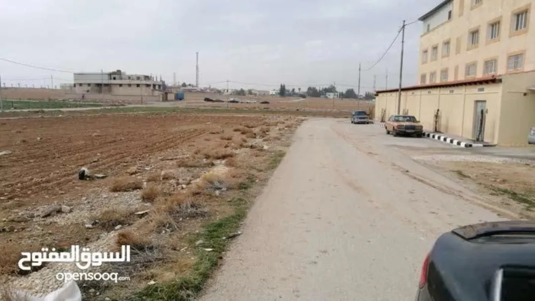 أرض استثمارية مميزة للبيع في المنطقة الصناعية – الجيزة