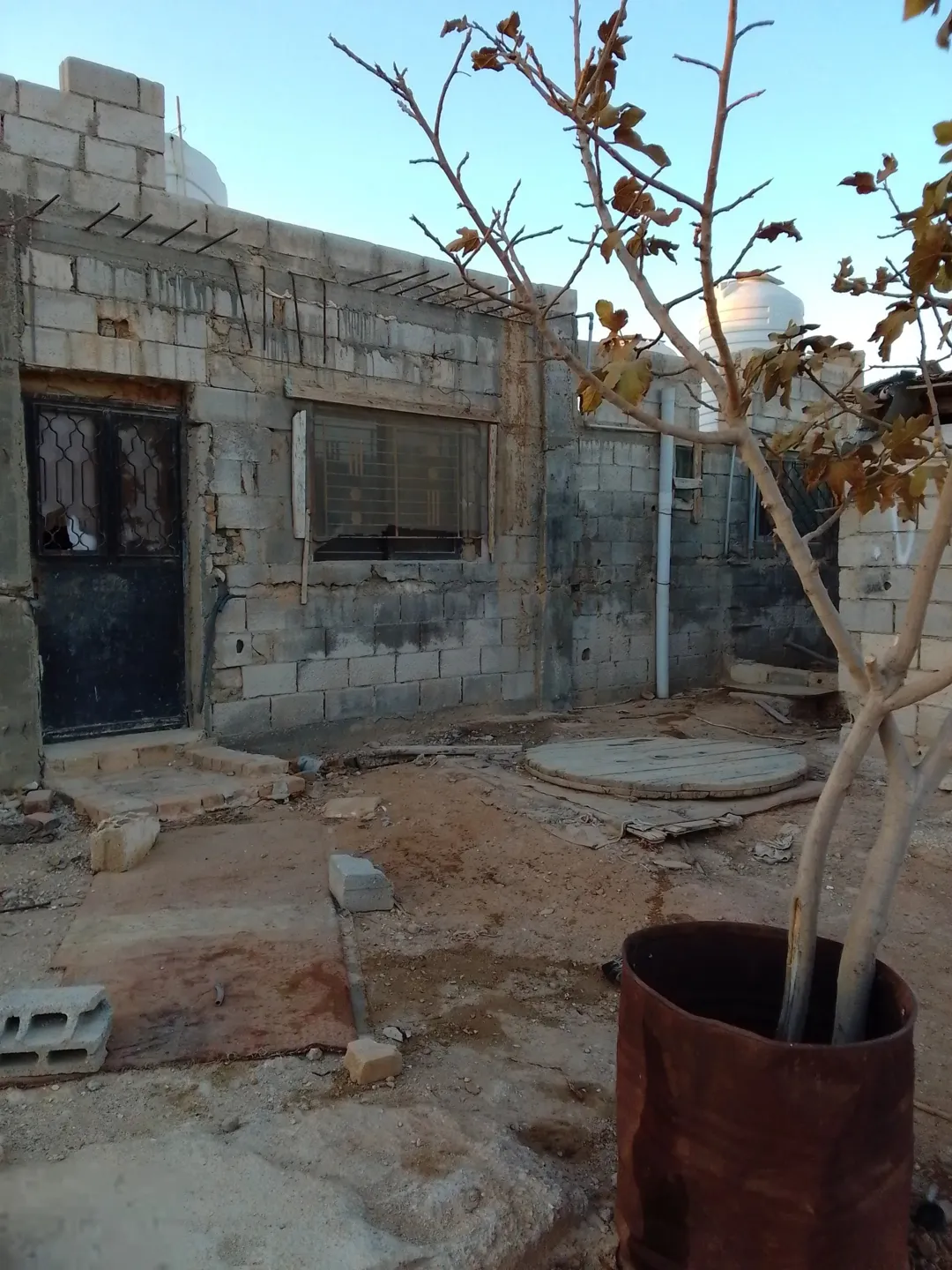 بيت ريفي مميز للبيع في المفرق – الخالدية
