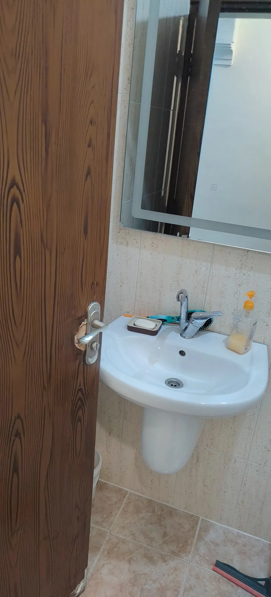 شقة للبيع طابق أول