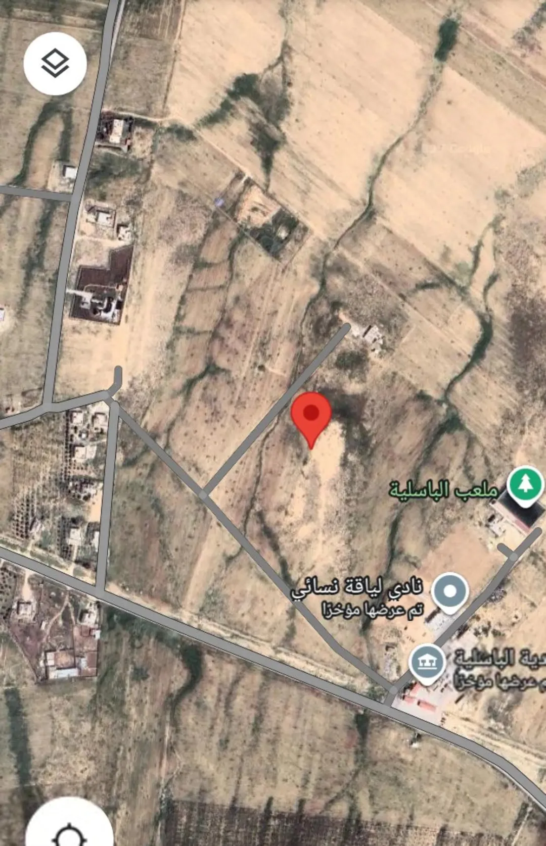 ارض صخريه ومستويه